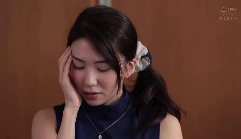 Bị ông anh hàng xóm bỏ thuốc ngủ rồi trả bài trước ngày cưới