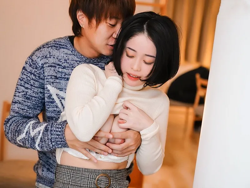 Chồng yêu say xỉn, người vợ cắm sừng bét nhè với bạn học sau bữa tiệc họp lớp tại nhà