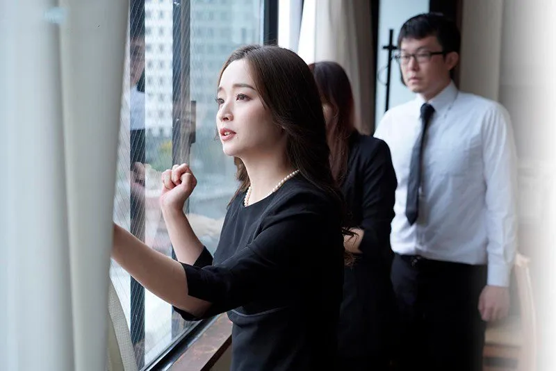 ông chồng mất 3 năm, mẹ kế trẻ tìm đến con ông chồng giải tỏa thiếu thốn